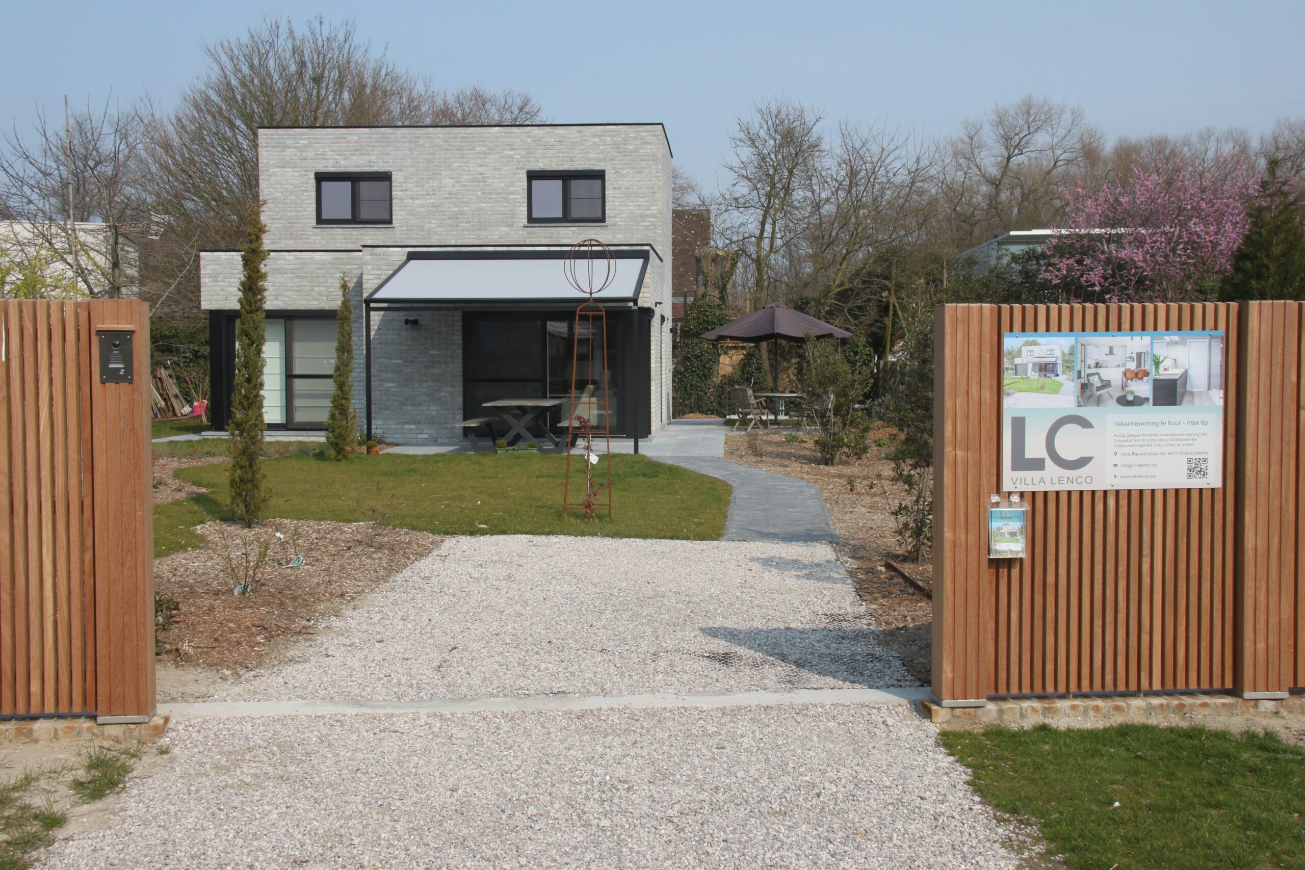 Villa Lenco Vakantiehuis zee grote tuin
